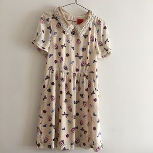 Deep or Shallow collared print dress size 2
